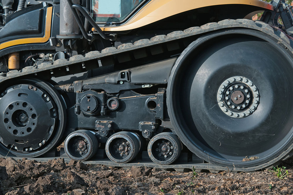 Understanding rubber tracks – Features, types, and more